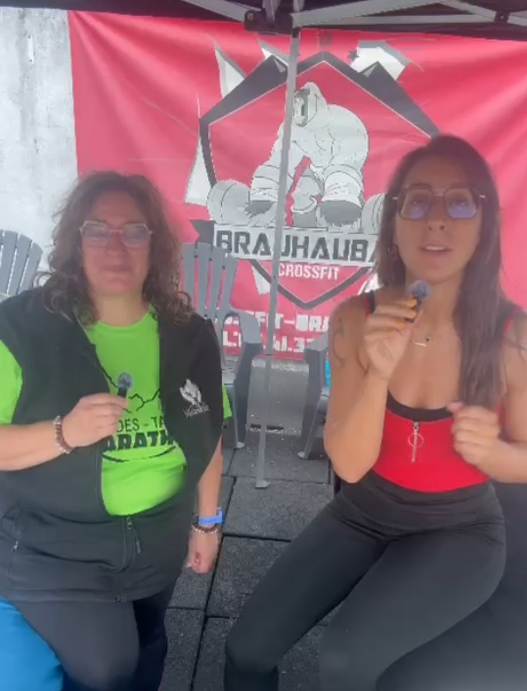 Nathalie Burky – Aux Mains 2 Nath lors de l’événement HYROX au Tarbes Fitness Club, réflexologie et récupération sportive.